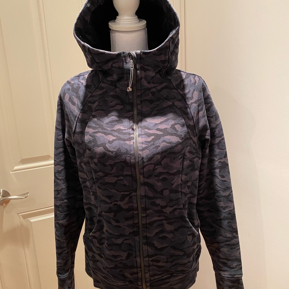 Camouflage Hooded Women's Jacket